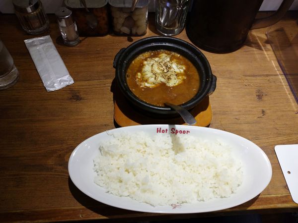 「牛スジ煮込み焼きチーズカレー(946円)」@手作りカレー Hot Spoonの写真