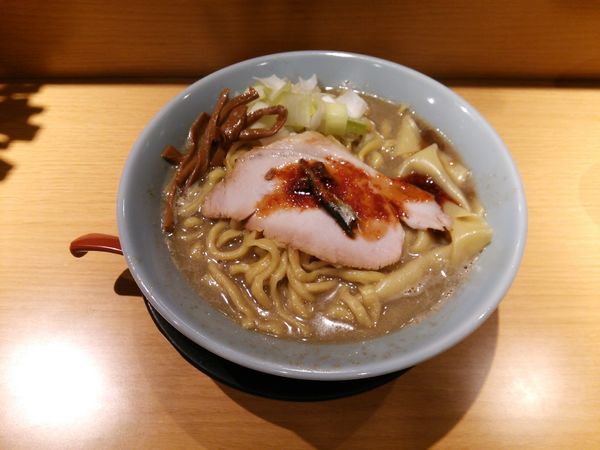 「ラーメン 大(お好み全部ふつう)」@すごい煮干ラーメン凪 西新宿7丁目店の写真
