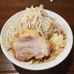 ミニラーメン　870円