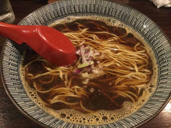 「サッポロ赤星・中瓶→かけソバ・タマリ(¥590+600)」@中華そば 東京ぐれっちの写真