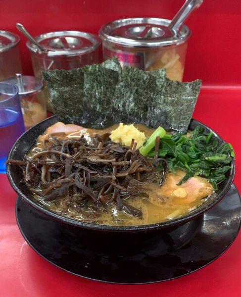 「チャーシューメン キクラゲ」@家系ラーメン 王道 いしいの写真