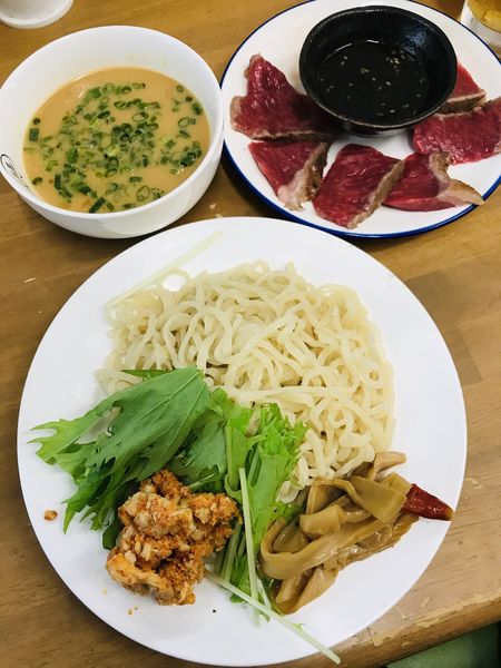 「限定 葉月 胡麻味噌つけ 冷し 和風ローストビーフ添え S」@MENYA 食い味の道有楽の写真