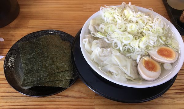 「ネギ塩ワンタン麺(800¥)」@麺屋 とん嬉の写真