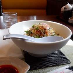 リンガーハット 伊勢原石田店の写真