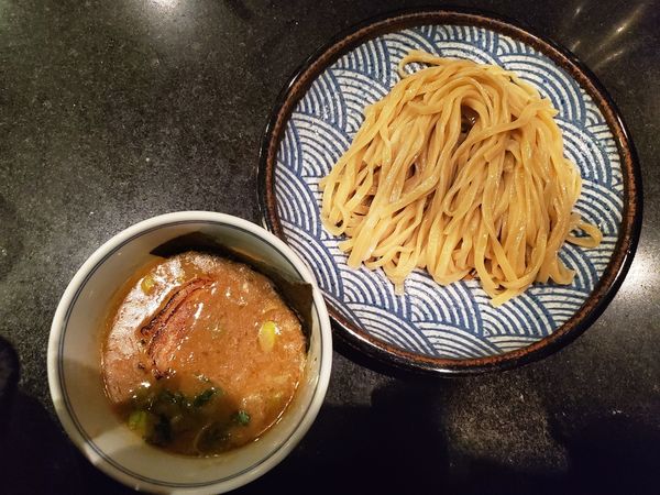 「濃厚鶏白湯魚介つけ麺」@青山焼鳥倶楽部の写真