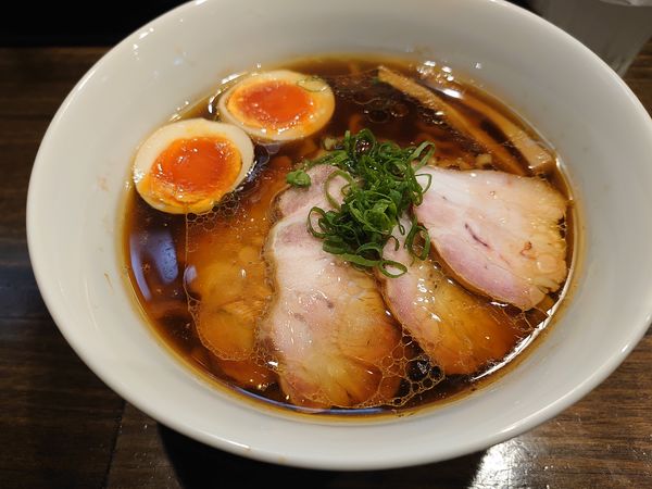 「特製中華そば」@櫻井中華そば店の写真