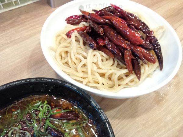 「【限定】激辛の麻辣つけそば ￥850」@はつがい商店の写真