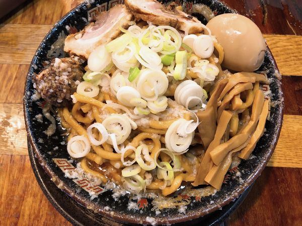 「爆盛油脂麺:900円」@らーめん 平太周 味庵の写真