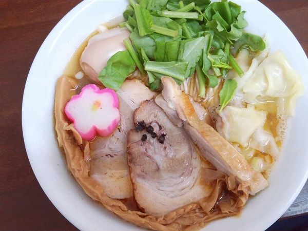 「特製魚介しおらぁめん（大盛）」@4代目松屋食堂の写真