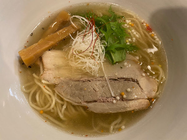 「真鯛塩らぁ麺 寿」@らぁ麺BAR 錦 iwamotoの写真