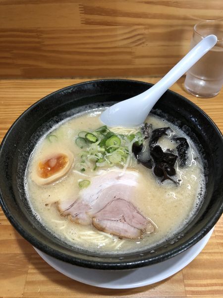 「白トン」@とんこつらーめん いちの屋の写真