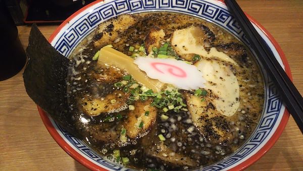 「黒豚骨叉焼麺」@幸丼 東京品川の写真