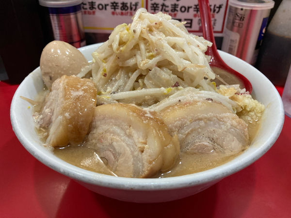 「味玉ラーメン 豚2枚」@用心棒 本号の写真
