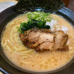 飛鳥家系ラーメン　醤油