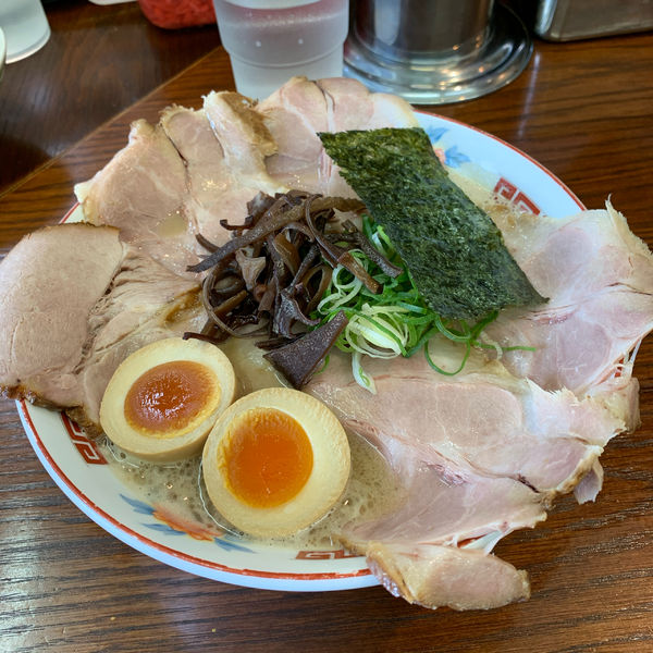 「得製ラーメン」@ラーメンかなやの写真