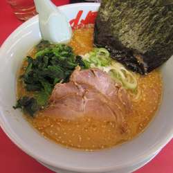 特製味噌ラーメン（７７０円）＋ほうれん草１２０円