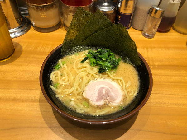 「ラーメン」@横浜家系ラーメン 中野家 東長崎店の写真