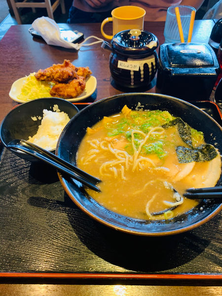「とんこつ」@ラーメン与七 堅田店の写真