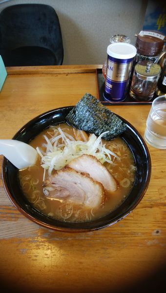 「ラーメン 麺固め 700円」@とんこつラーメン 一代の写真