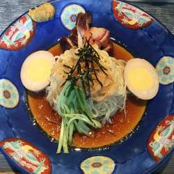 【夏季のみ】冷やしそば(¥1,100)