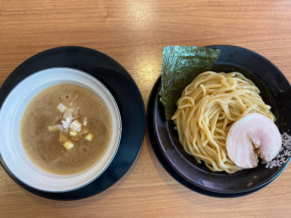 「つけ麺(冷) ¥800」@町田商店 秦野店の写真