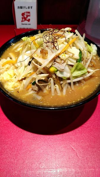 「味噌タンメン　赤」@濃厚タンメン かめしげの写真