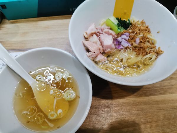 「冷たい塩生姜油そば」@塩生姜らー麺専門店 MANNISH 亀戸店の写真