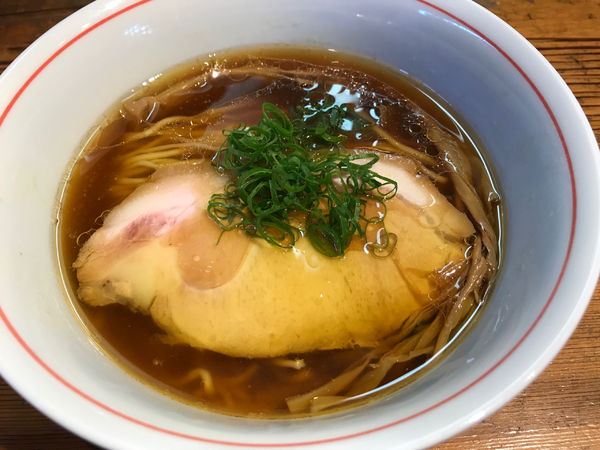 「醤油ラーメン(850円)」@ラーメン屋 トイ・ボックスの写真