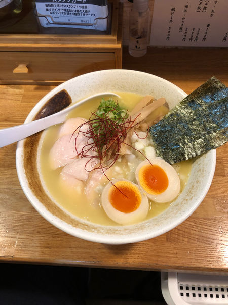 「特製中濃白湯　1000円」@麺匠ようすけ 鶏煮亭の写真