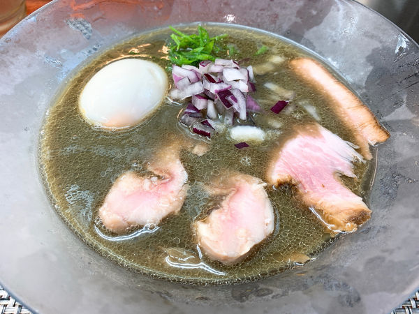 「ギンギラ煮干し冷やし」@麺や 睡蓮の写真