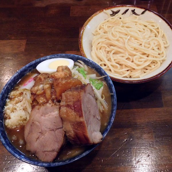 「【期間限定】もり野菜（930円）＋ニンニク・味付アブラ」@東池袋大勝軒 八王子店の写真