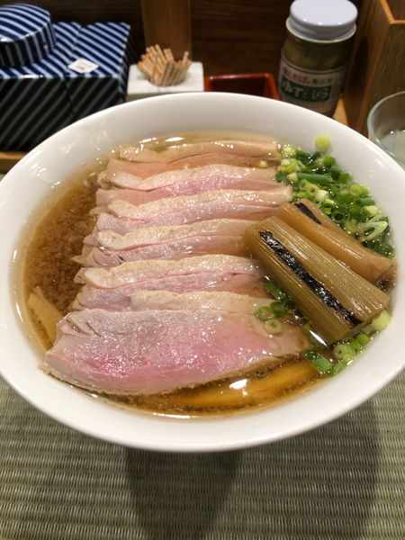 「鴨コンフィ麺」@らーめん 鴨to葱の写真