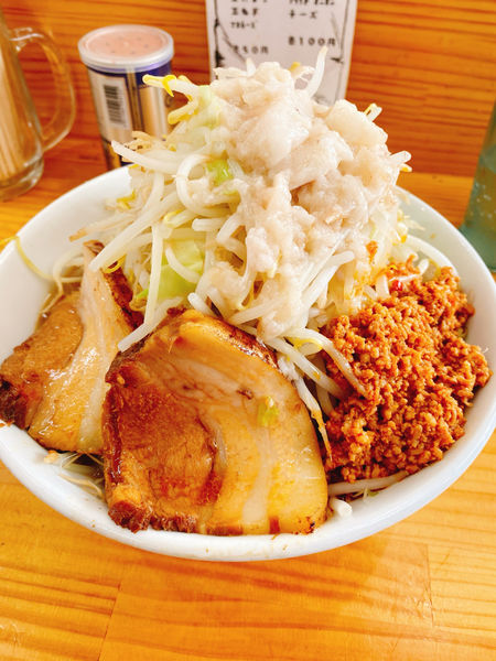 「ど豚骨ラーメン　ピリ辛肉」@宮二郎の写真