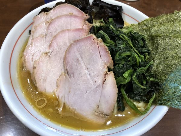 「チャーシュー麺もも大盛固めほうれん草キクラゲ」@らーめん飛粋の写真