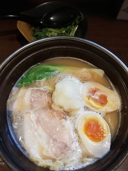 「鍋焼らぅめん」@鍋焼きらうめん ひさしの写真