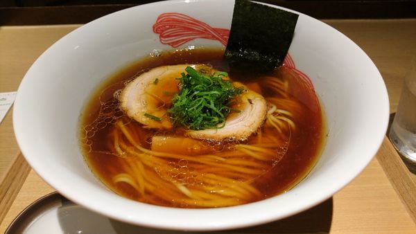 「【夜】醤油らぁ麺」@NIPPON RAMEN 凛 TOKYOの写真