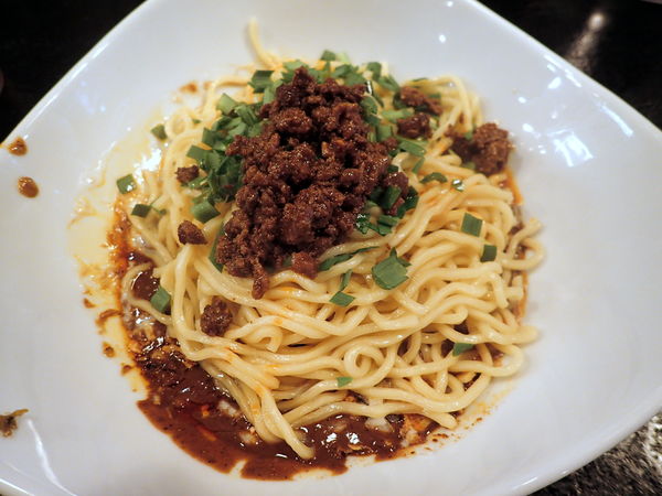 「汁なし担々麺」@虎穴の写真