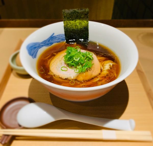 「醤油（￥990）＋味玉（￥150）」@NIPPON RAMEN 凛 TOKYOの写真