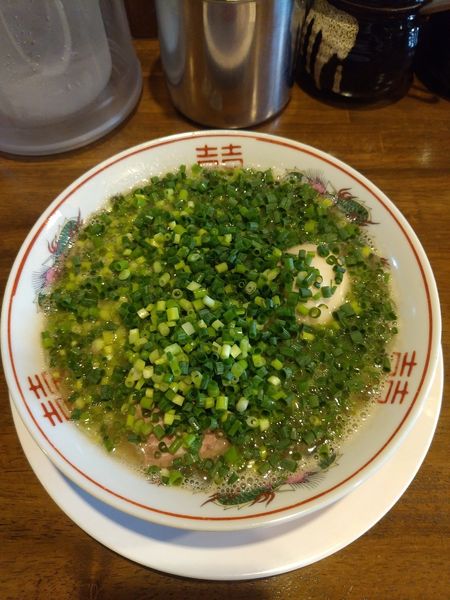 「豚骨ﾗｰﾒﾝ(ﾊﾞﾘｶﾀ)+味玉+ﾈｷﾞ ｷｸﾗｹﾞ抜き」@ラーメン池田の写真