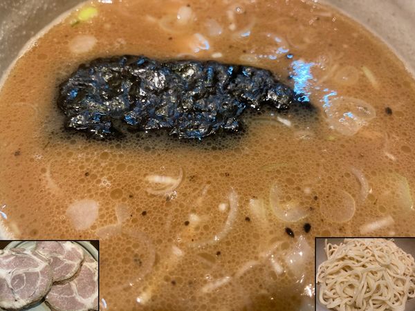 「つけ麺＋チャーシュー」@麺屋吉左右の写真