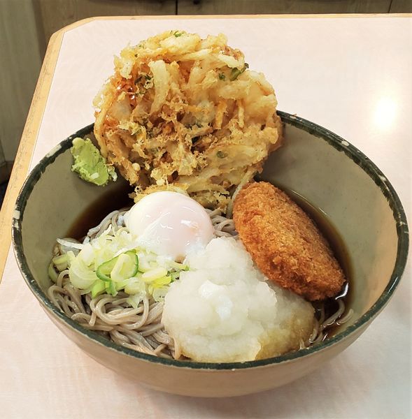 「箱1GPそば（550円）」@名代 箱根そば 秋葉原店の写真
