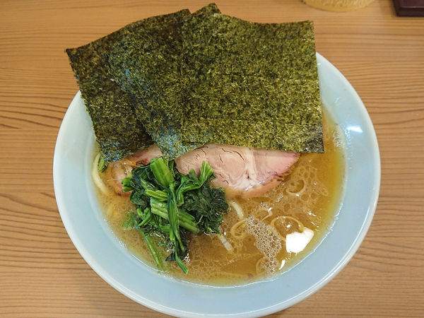「ラーメン（並）」@家系らーめん 武将家 外伝の写真