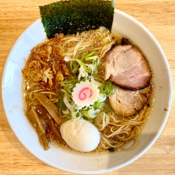 「背脂中華そば ¥800円（大盛＋100円くずれ味玉＋30円）」@中華そば 貴将の写真