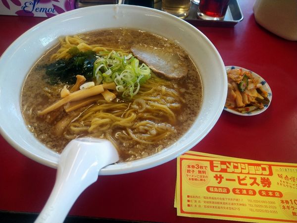 「醤油ラーメン　麺大盛り　＋　無料キムチ」@ラーメンショップ 福島西店の写真