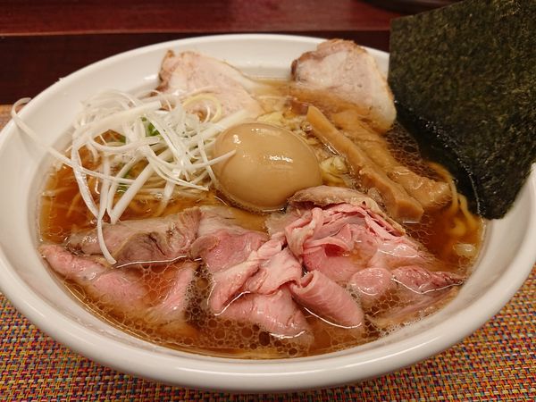 「特製中華そば(大)」@中華そば たま河の写真