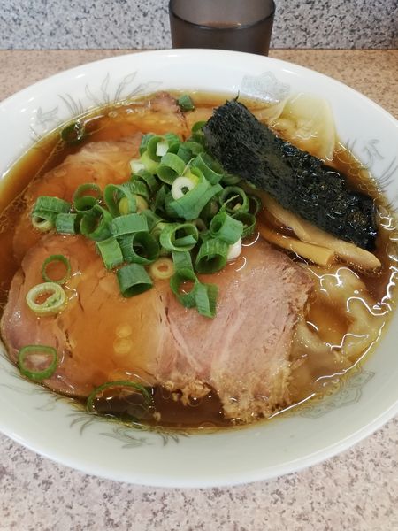 「チャーシューワンタン麺 （醤油）」@ラー麺専門店 こしがやの写真