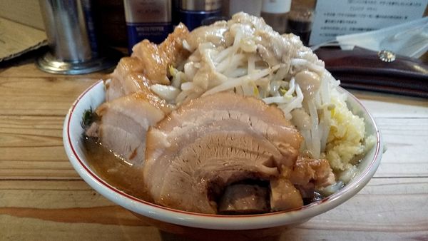 「小ぶた1000円」@ラーメン神豚 関東学院前店の写真