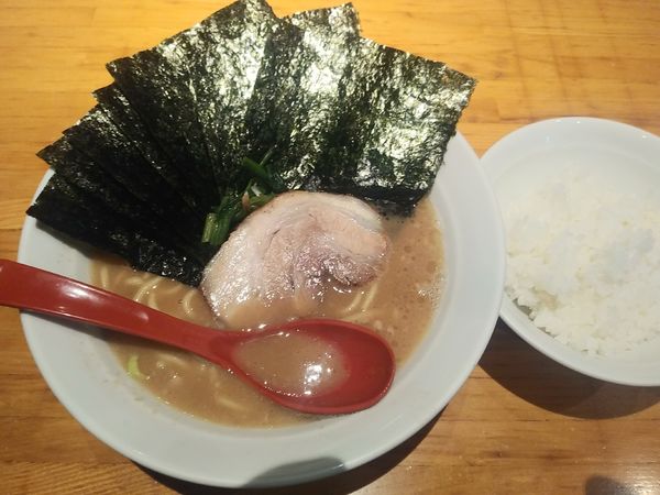 「のりラーメン」@ラーメン大桜 町田・野津田店の写真