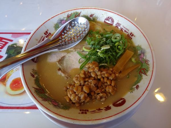 「納豆ラーメン（並）」@天下一品 高槻八丁畷店の写真