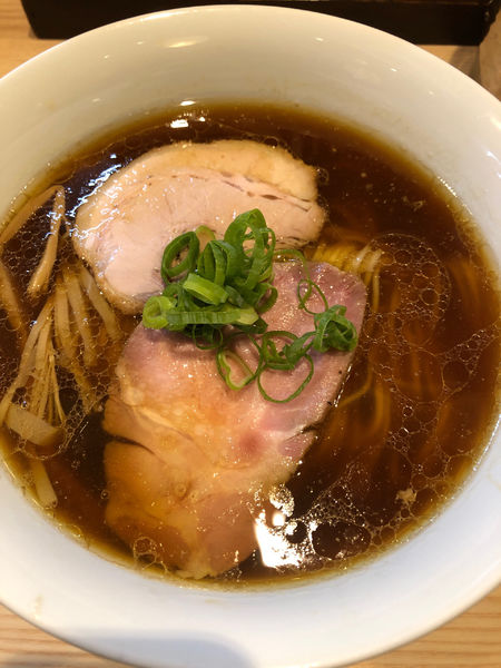 「醤油らぁ麺」@中村麺三郎商店の写真